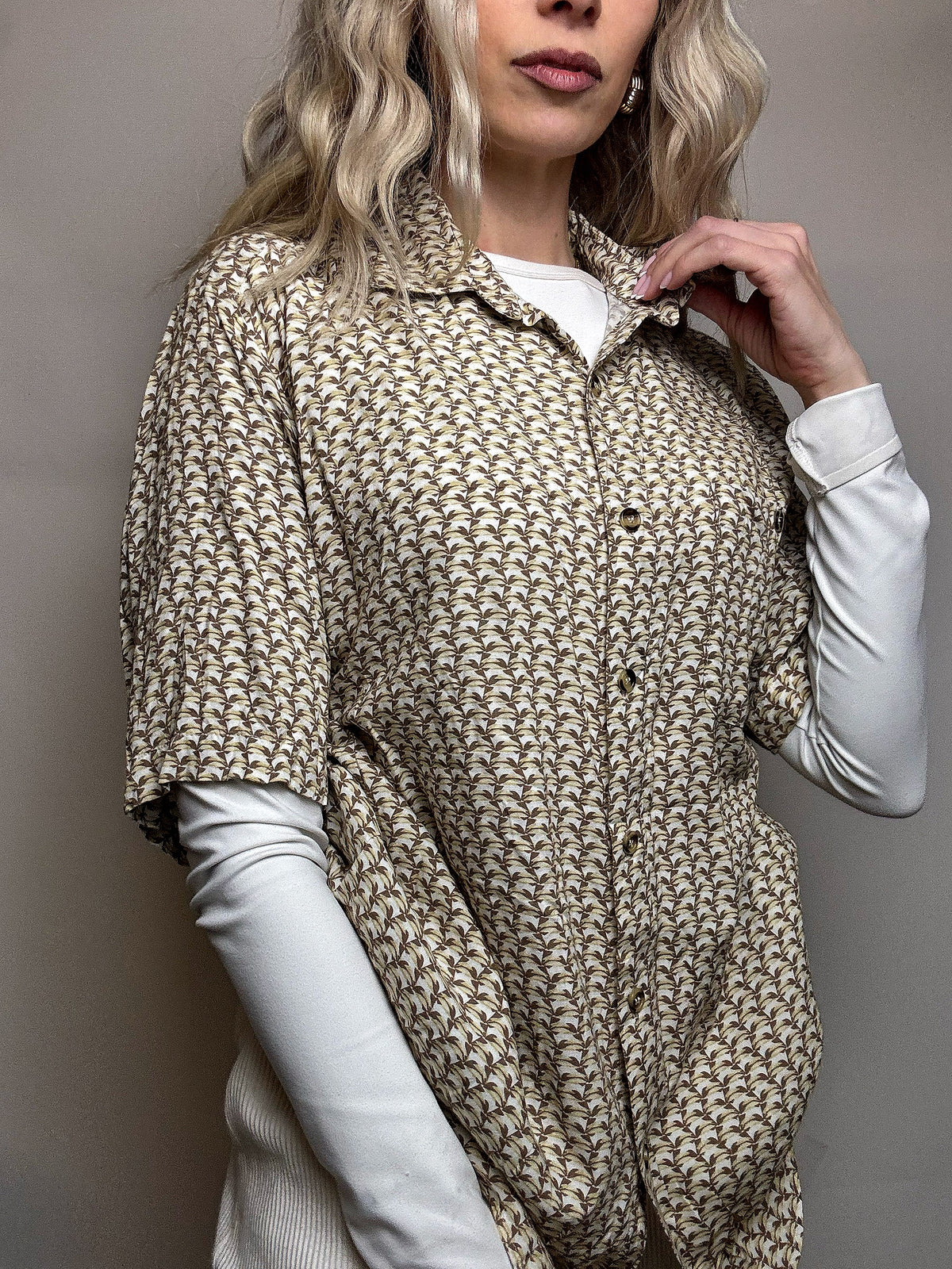 Chemise fluide à manches courtes graphique L vintage