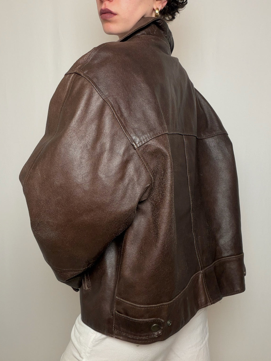 Vintage black leather shoulder bag