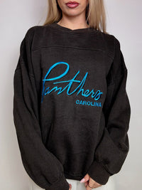 Vintage black PANTHERS XL round neck sweatshirt
