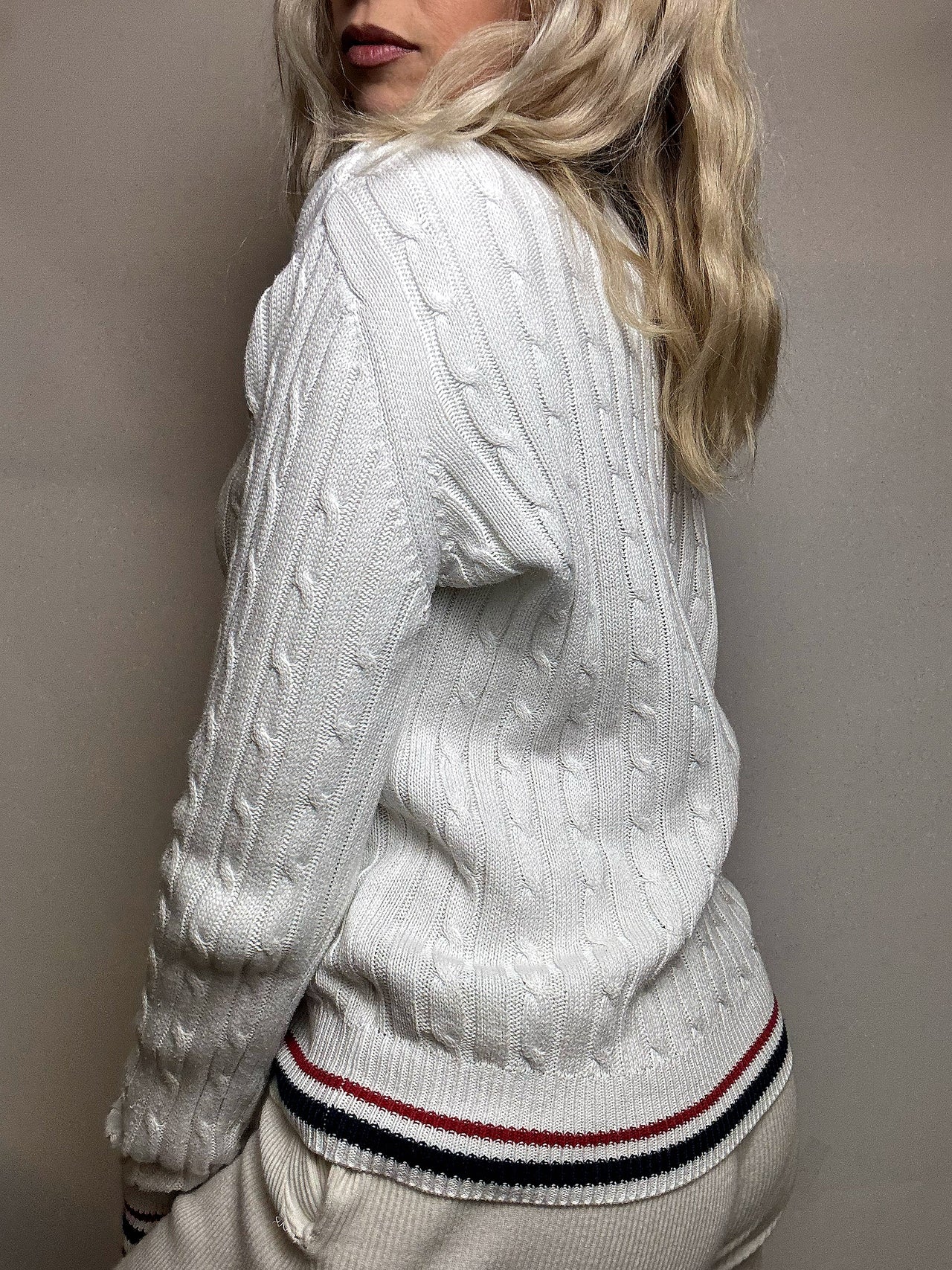 Vintage beige cricket sweater M
