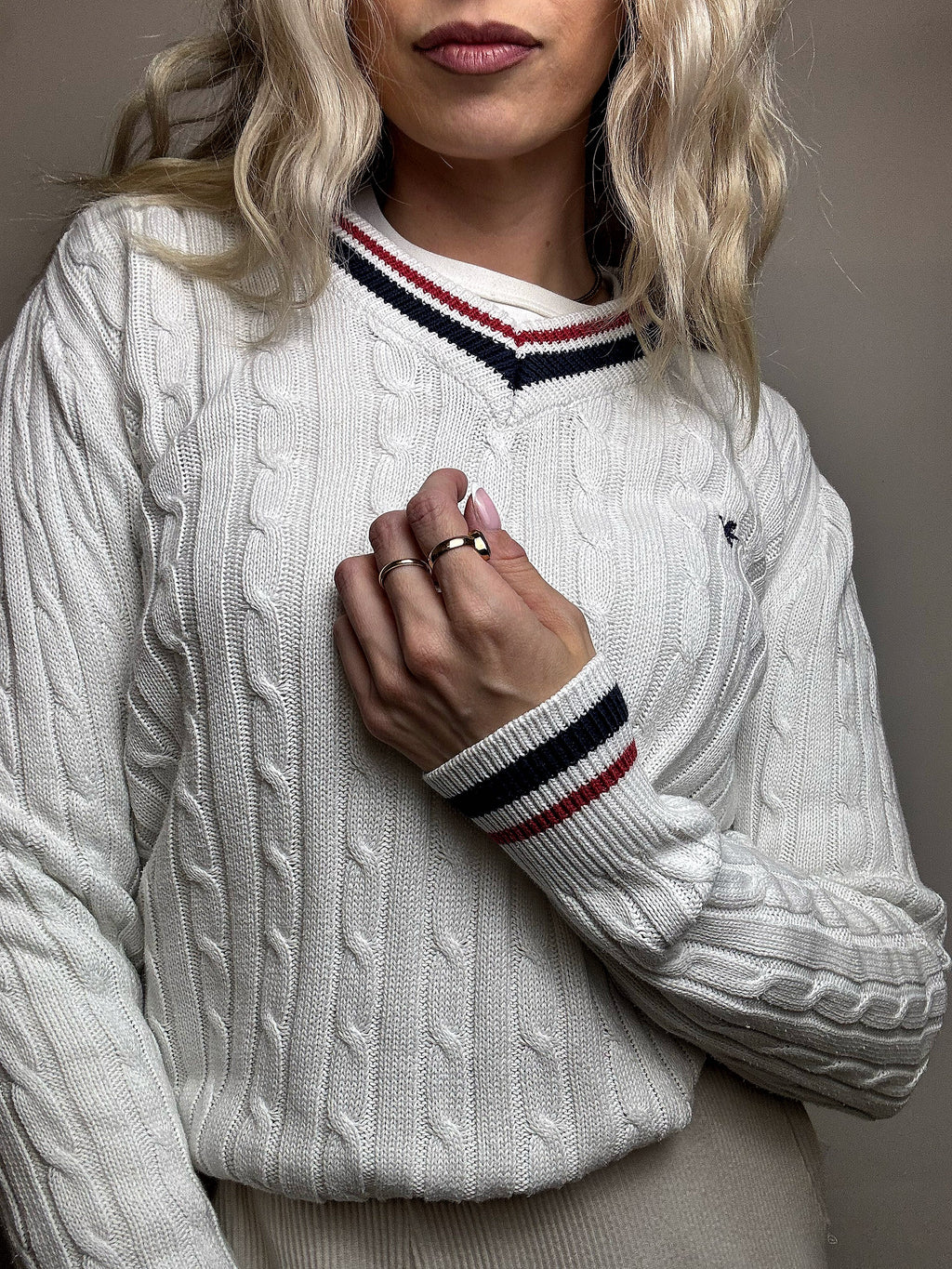 Vintage beige cricket sweater M