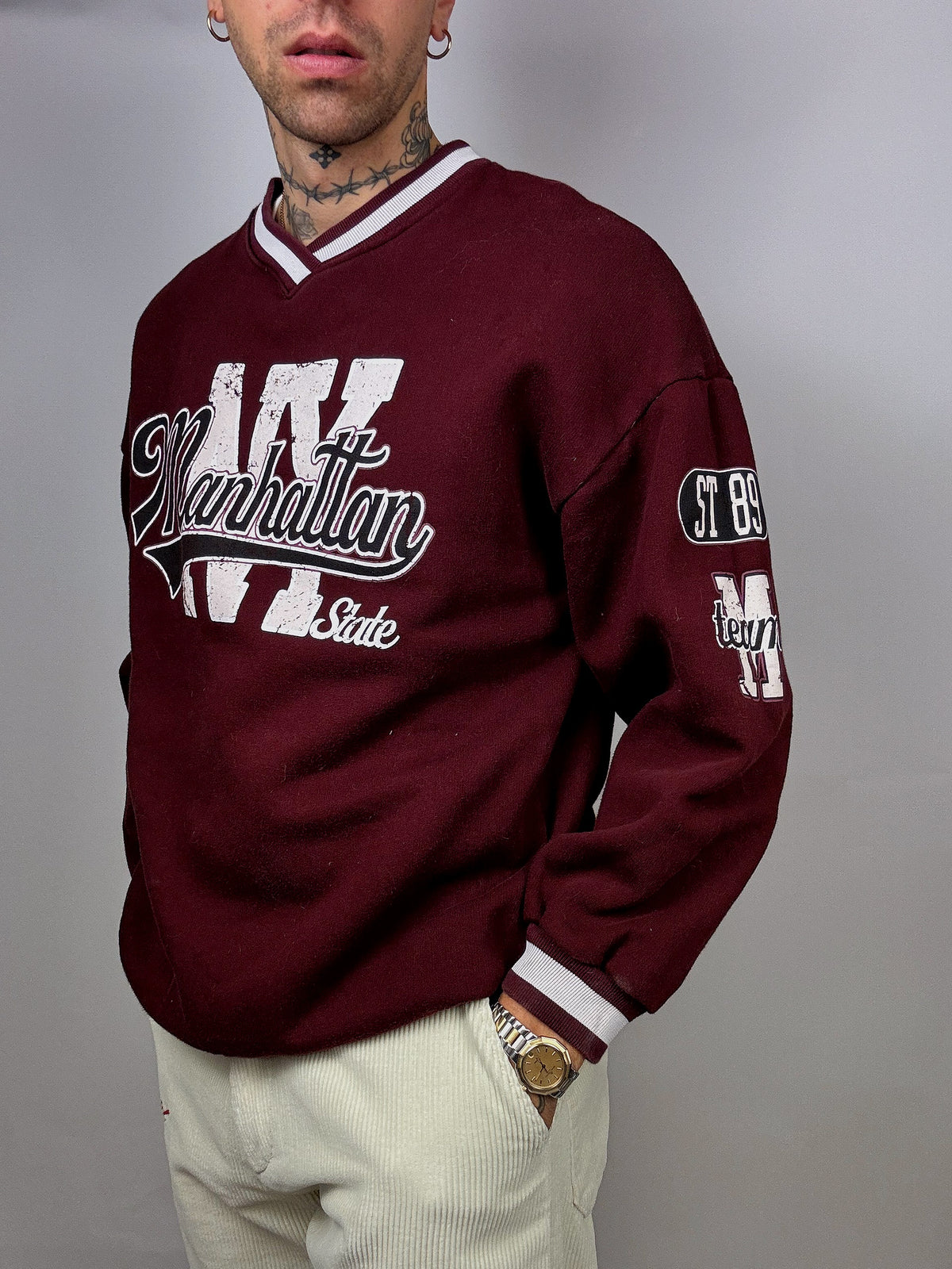 Manhattan L/XL Vintage Burgunder Sweatshirt mit V-Ausschnitt
