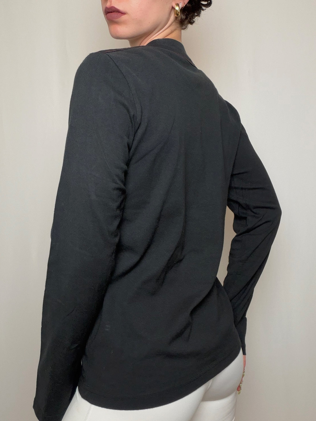 Vintage black leather shoulder bag