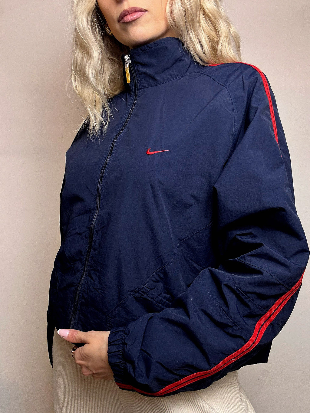Veste de sport marine et rouge NIKE M vintage
