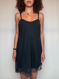 Robe fluide noire S/M vintage