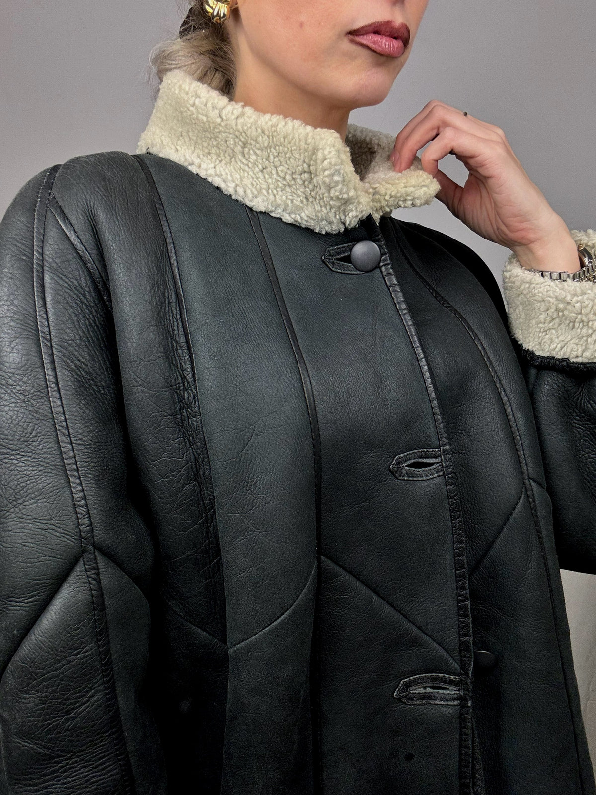 Vintage Dunkelgrauer Shearling Mantel M/L