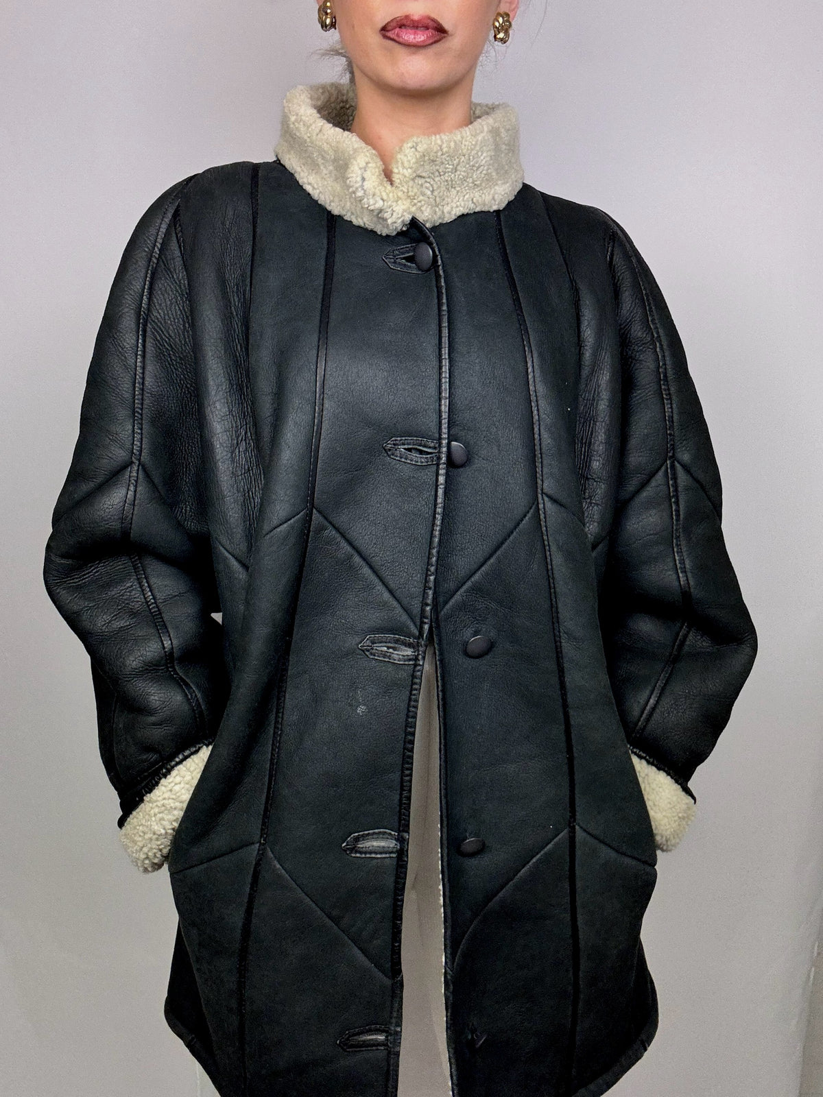 Vintage Dunkelgrauer Shearling Mantel M/L