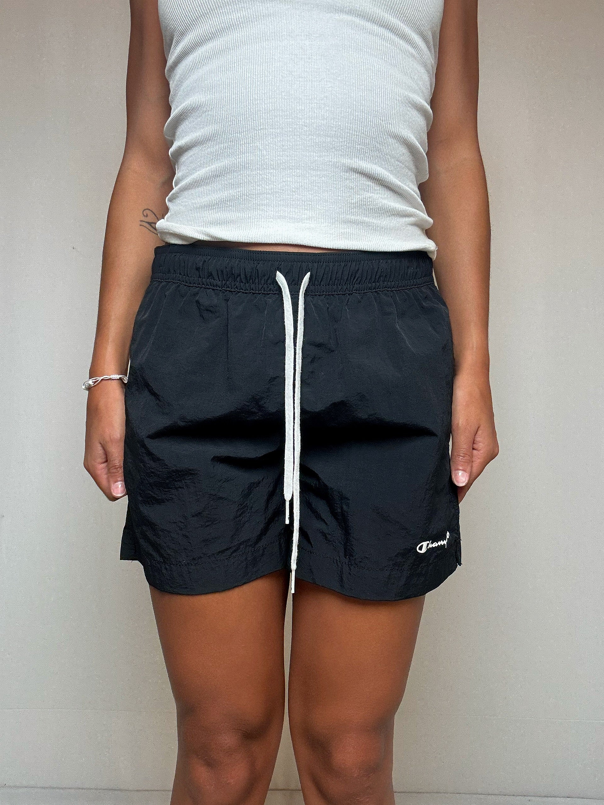 Short noir Champion S vintage