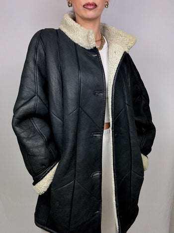 Manteau en peau de mouton retournée gris foncé M/L vintage