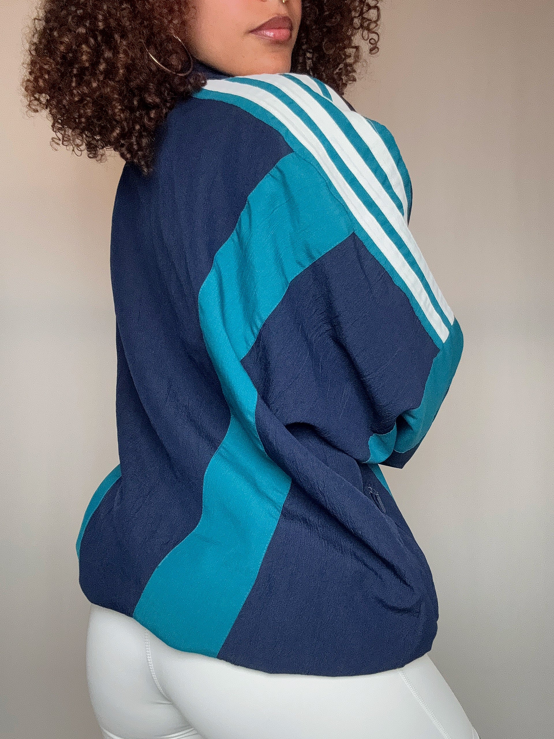 Marineblaue Adidas Sommerjacke L/XL vintage