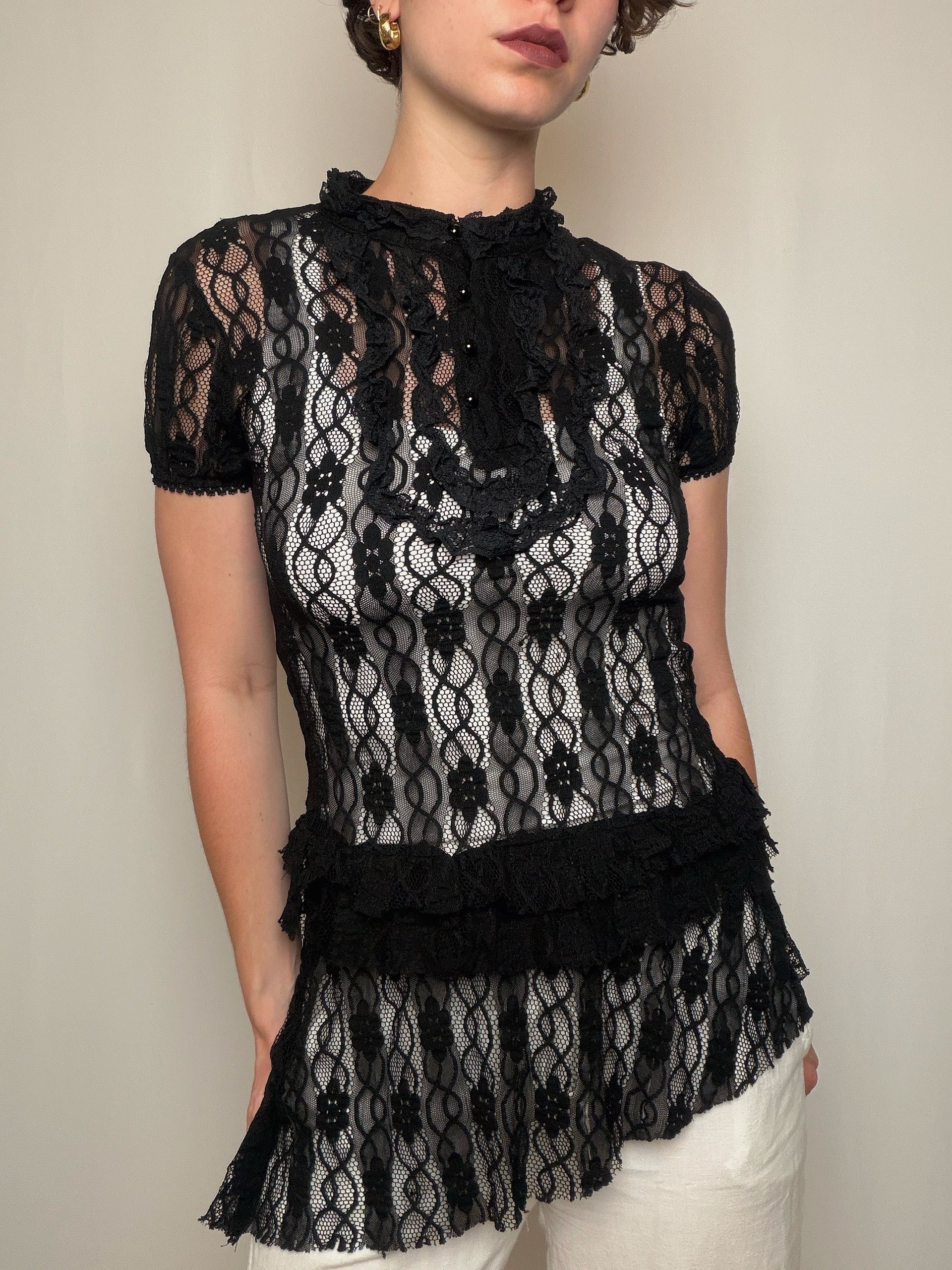 Vintage black leather shoulder bag