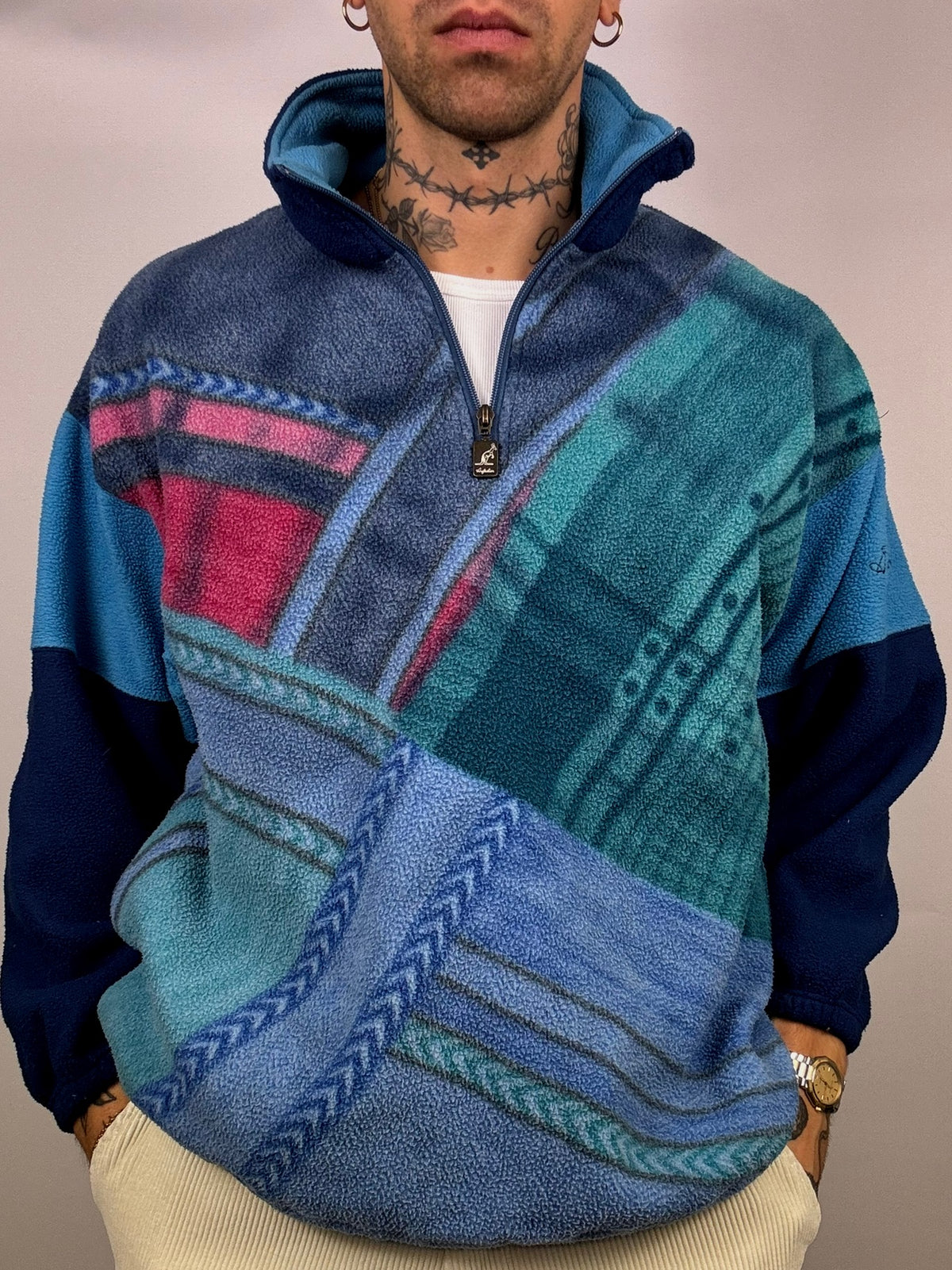 Vintage L Graphic Fleece