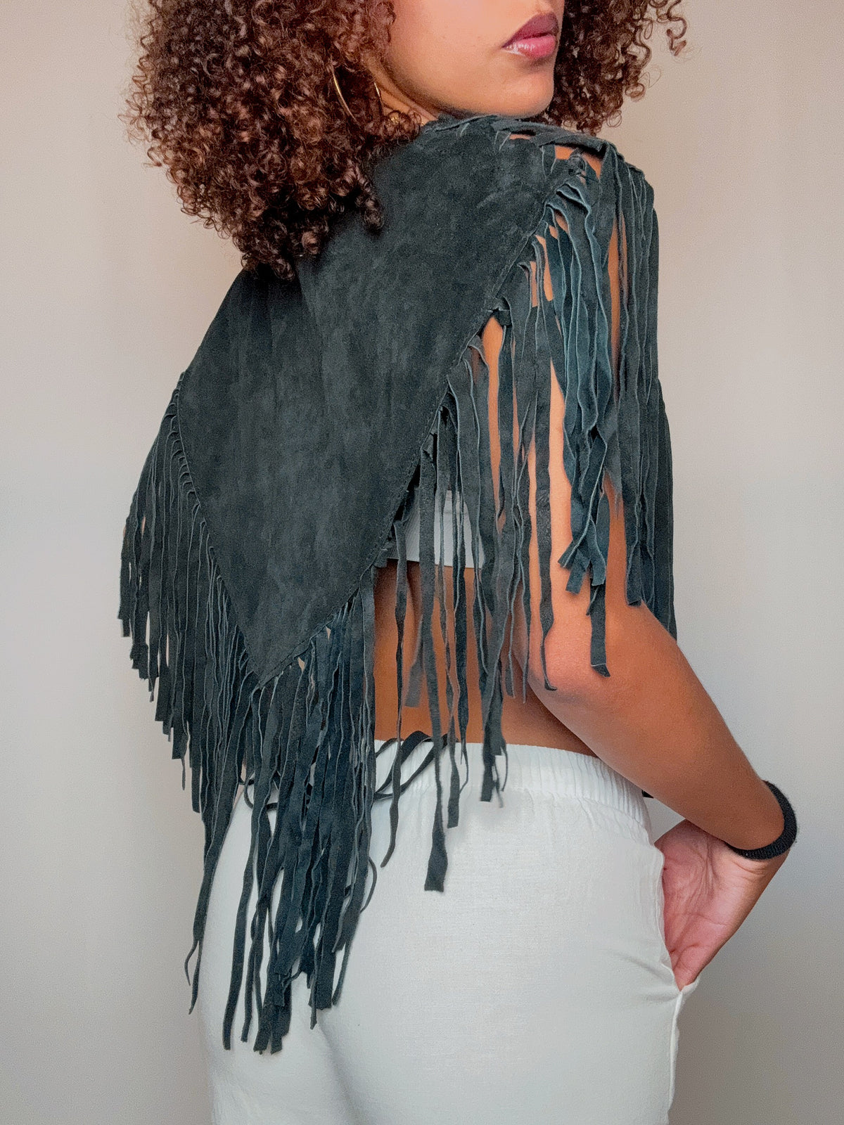 Top à franges en daim noir TU vintage