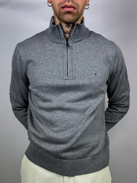 Vintage TOMMY HILFIGER XL gray zip-neck sweater