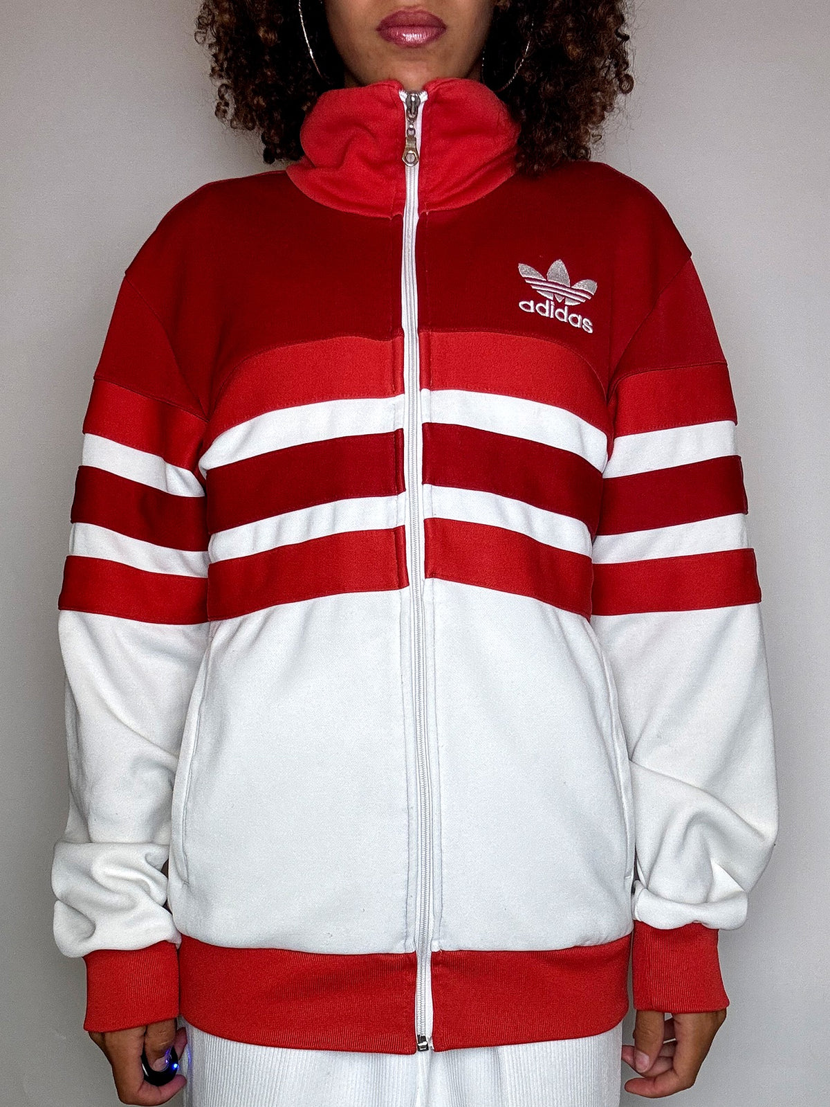 Jacket de sport blanche et rouge ADIDAS M/L vintage