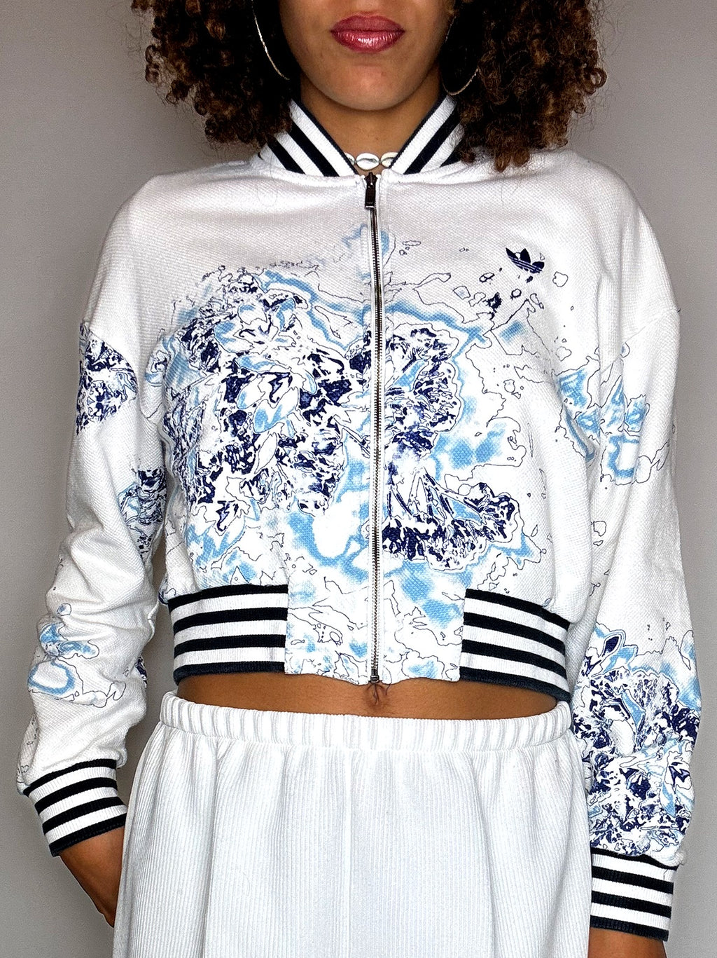Kurze weiße Bomberjacke ADIDAS S/M Vintage