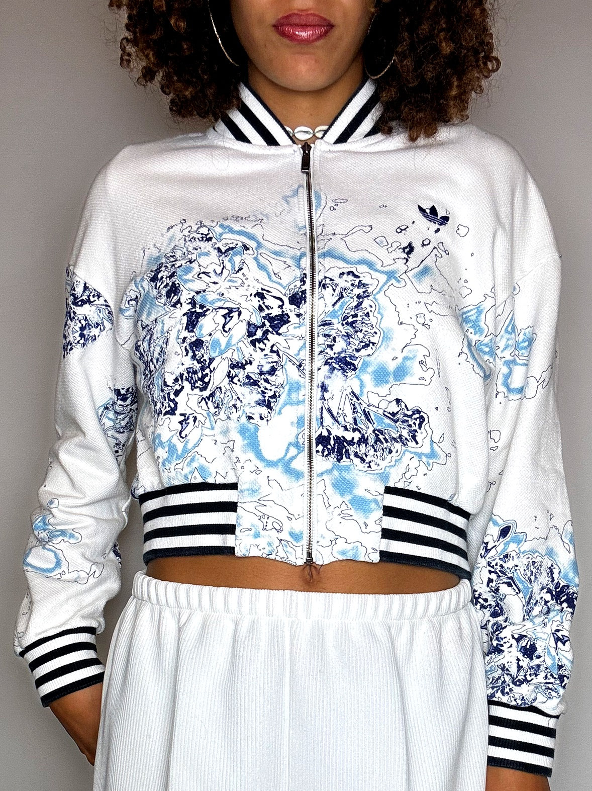 Kurze weiße Bomberjacke ADIDAS S/M Vintage