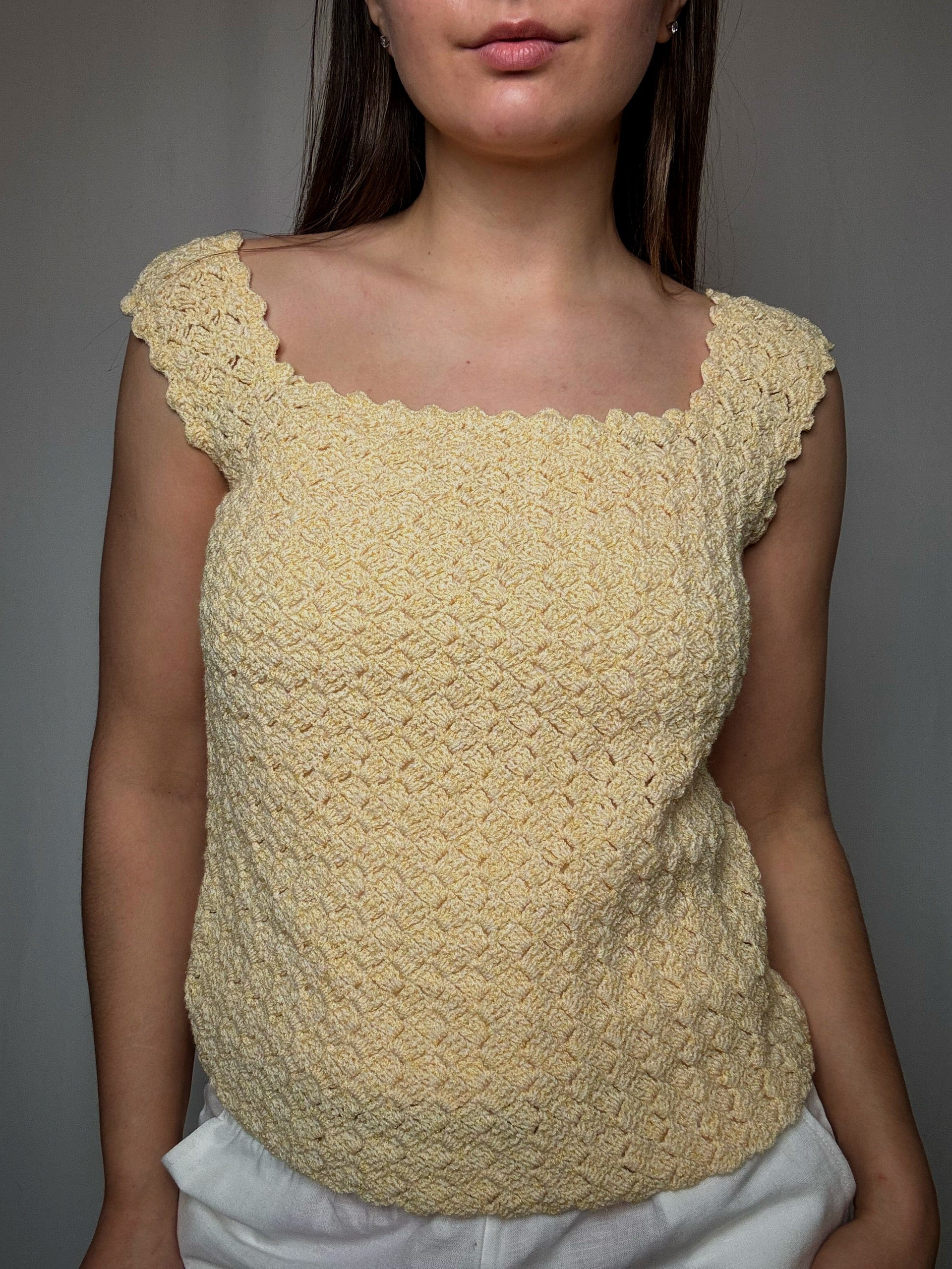 Top tricoté jaune beurre L vintage