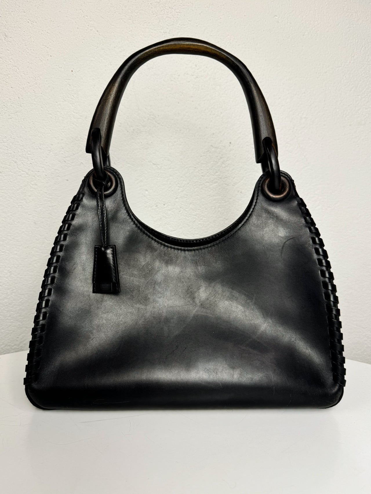 Sac en cuir noir GUCCI modèle Boho Jackie Vintage