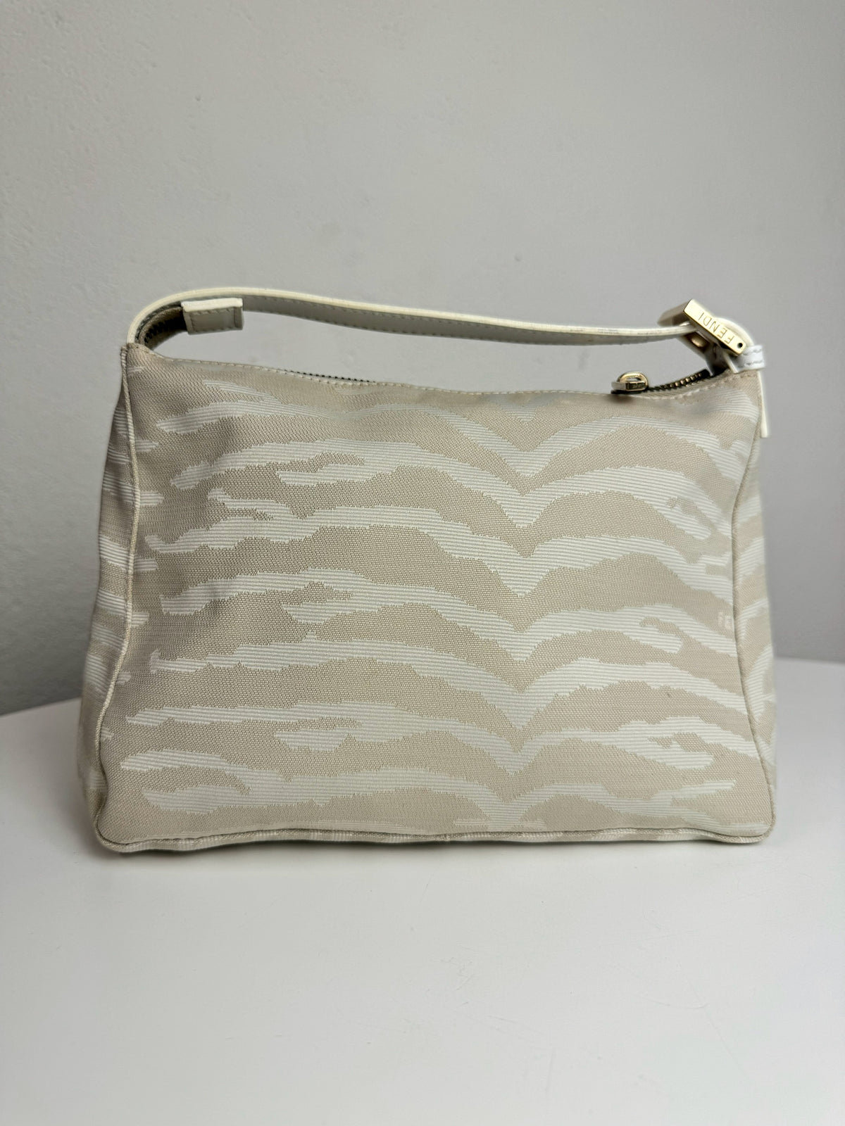Sac Zucchino Vitello blanc zebré FENDI vintage