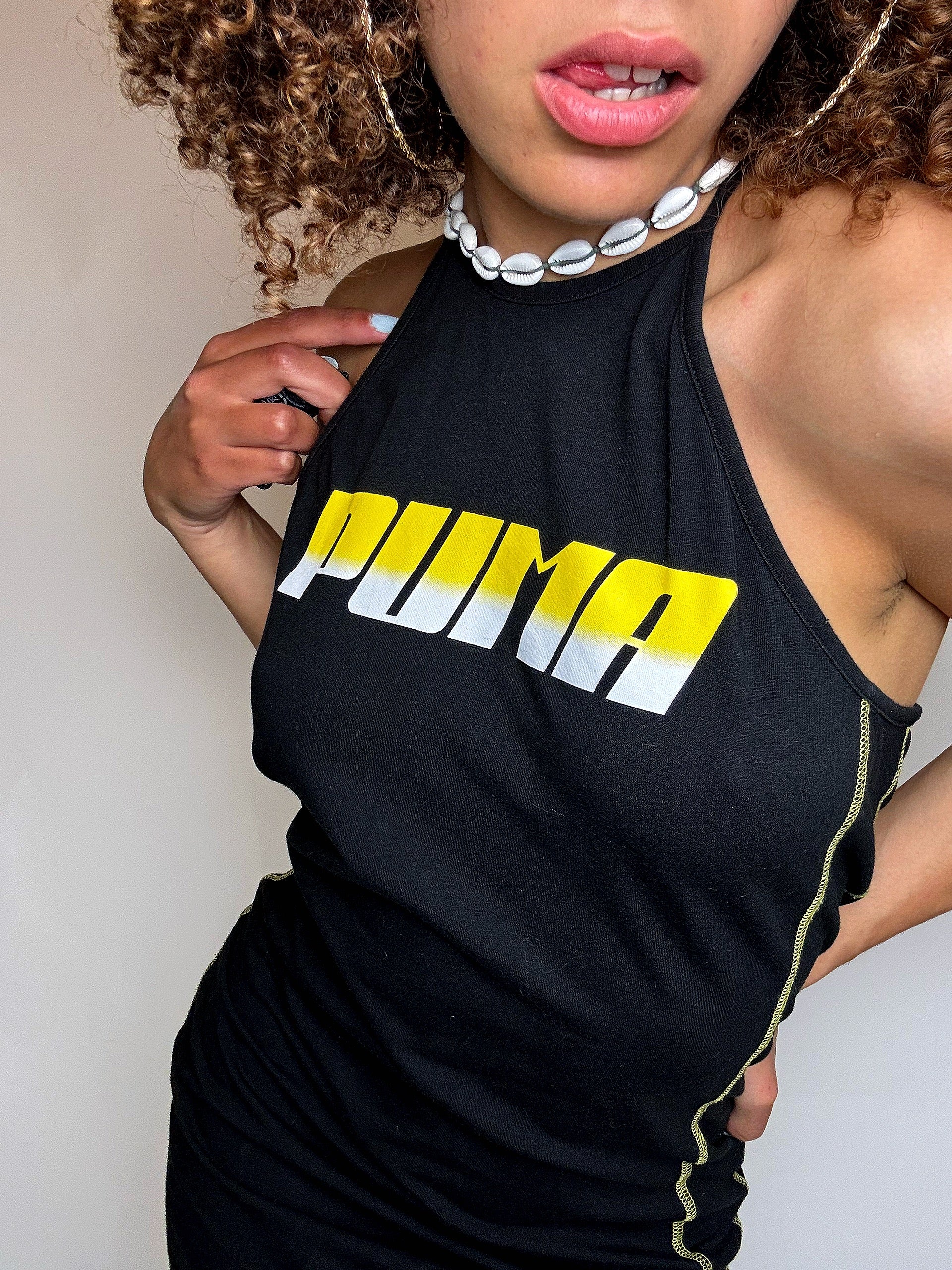 PUMA M vintage black backless dress