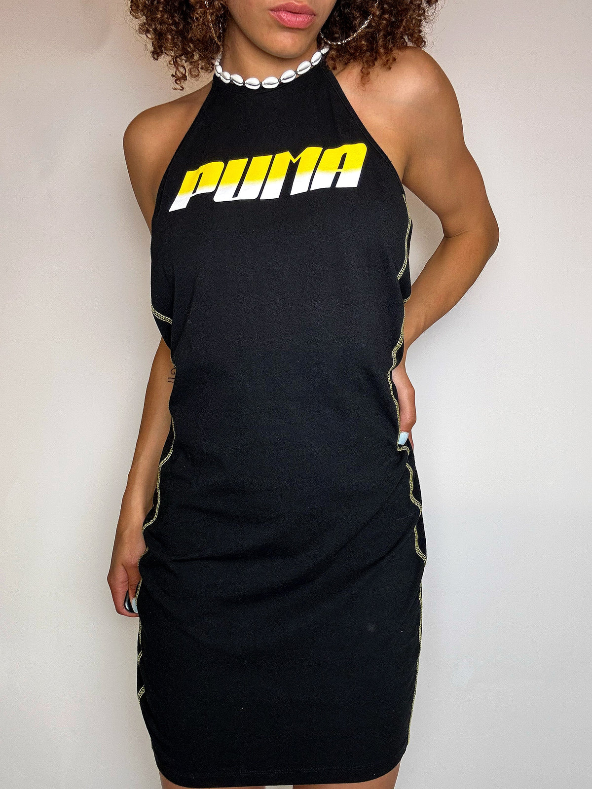 PUMA M vintage black backless dress