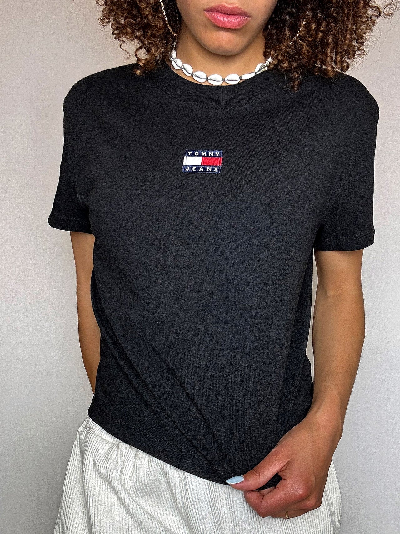 Tee shirt noir TOMMY HILFIGER S vintage