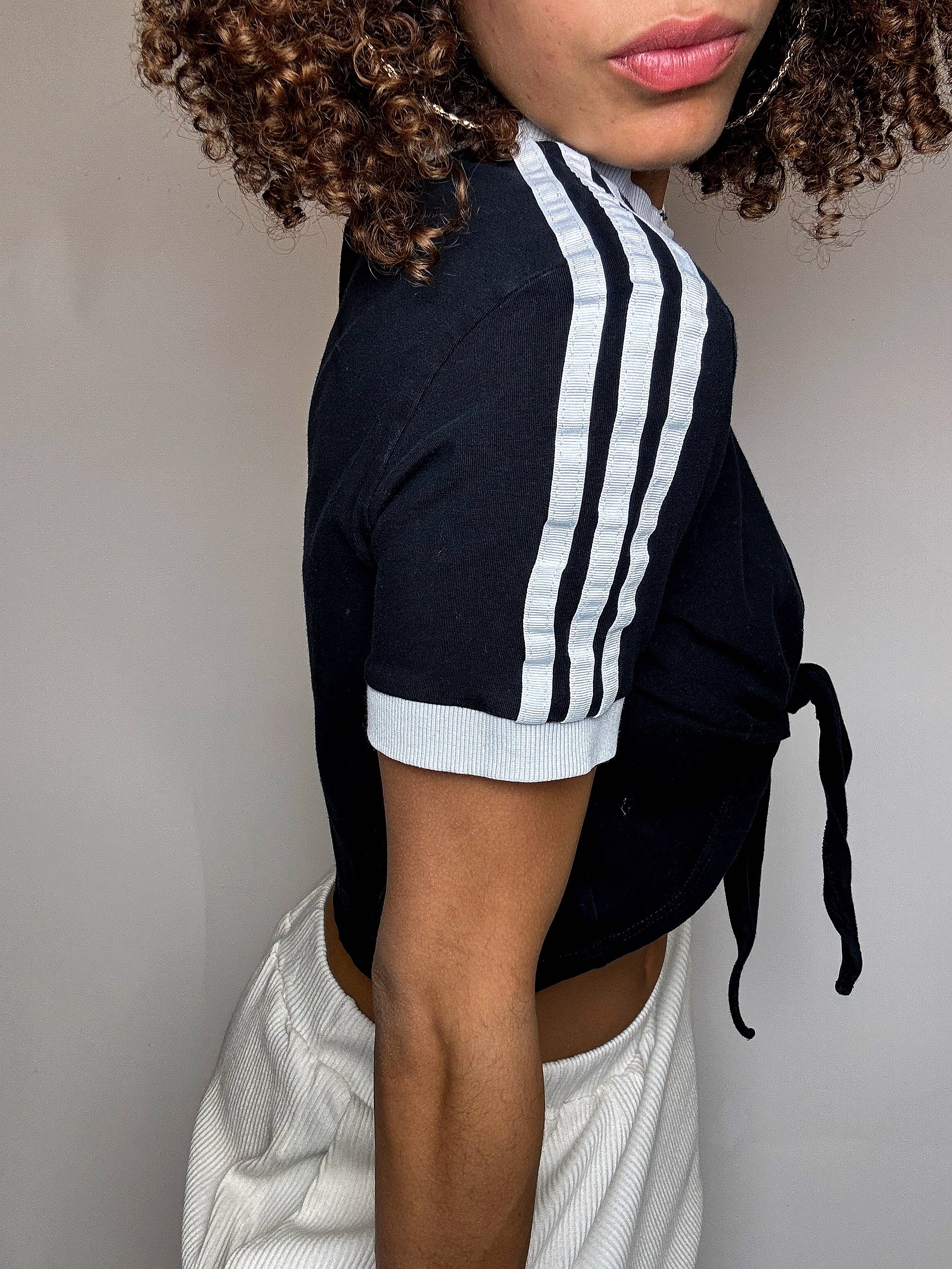 Tee shirt court noir ADIDAS S vintage