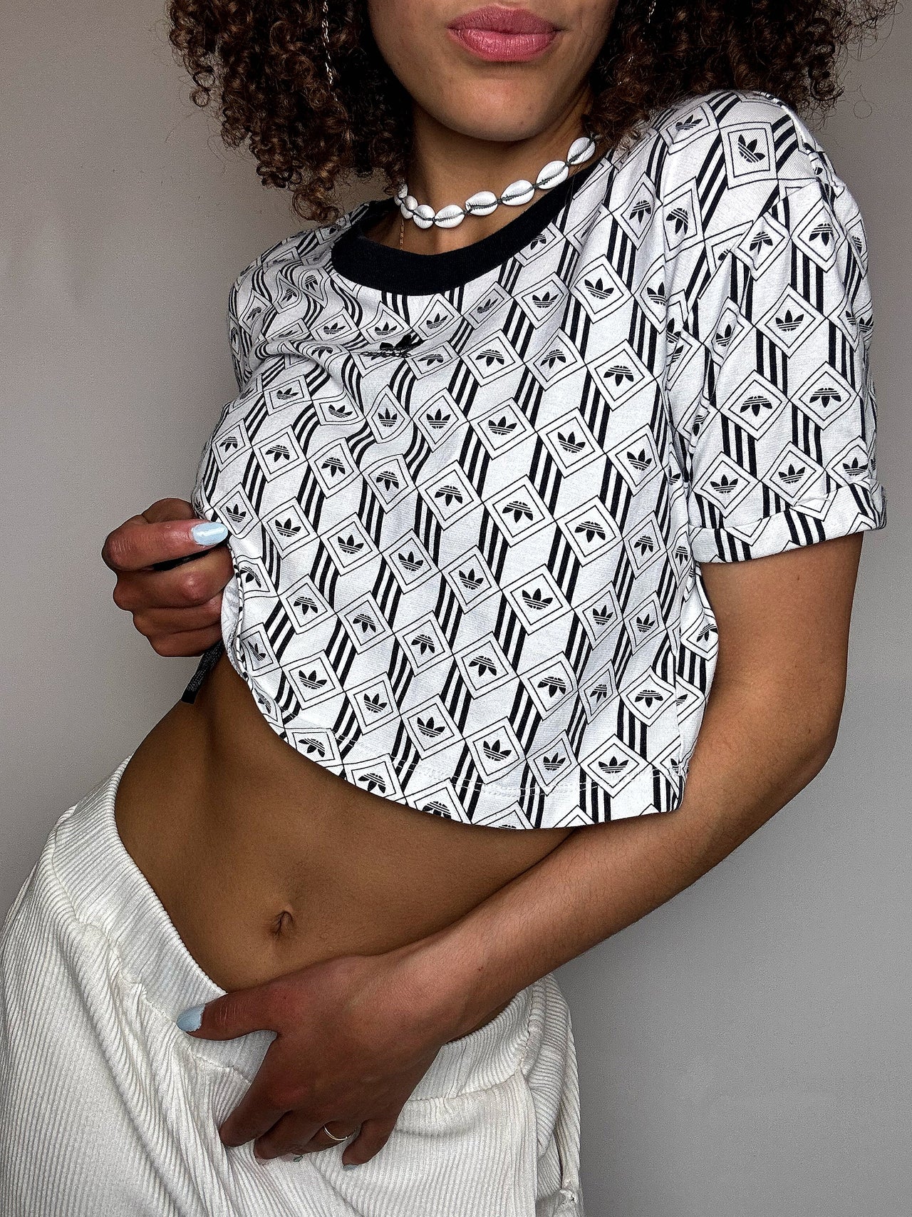 Tee shirt court monograme ADIDAS S vintage
