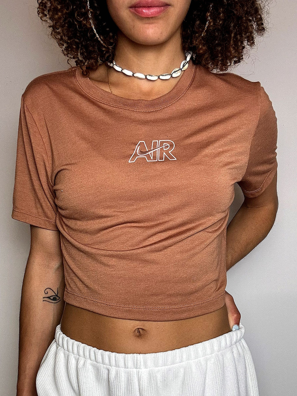 Top de sport camel NIKE M vintage