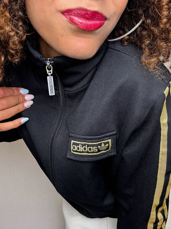ADIDAS L Vintage schwarze taillierte Jacke