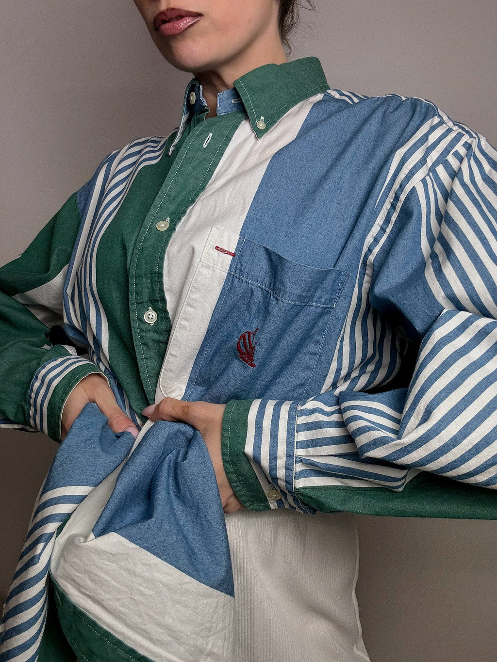 Vintage M Jeans und grün gestreiftes Hemd 