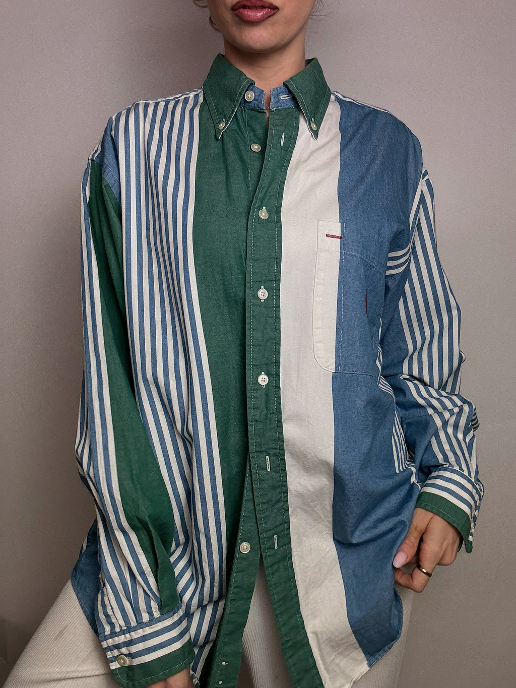 Vintage M Jeans und grün gestreiftes Hemd 