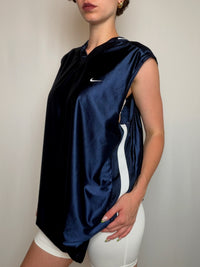Vintage black leather shoulder bag