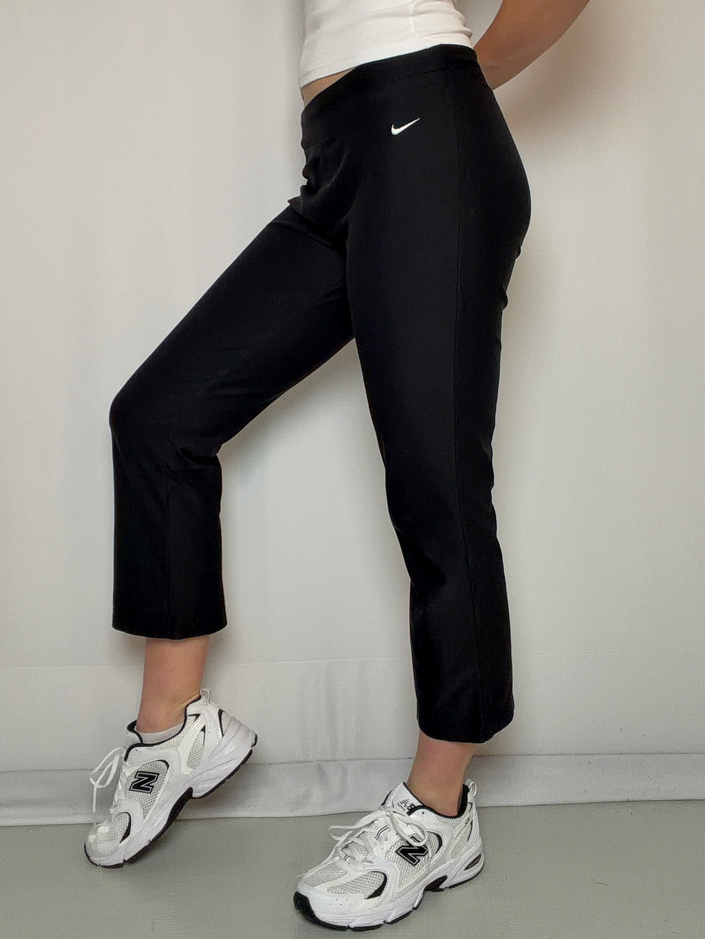 Kurze schwarze Vintage-Leggings Nike M