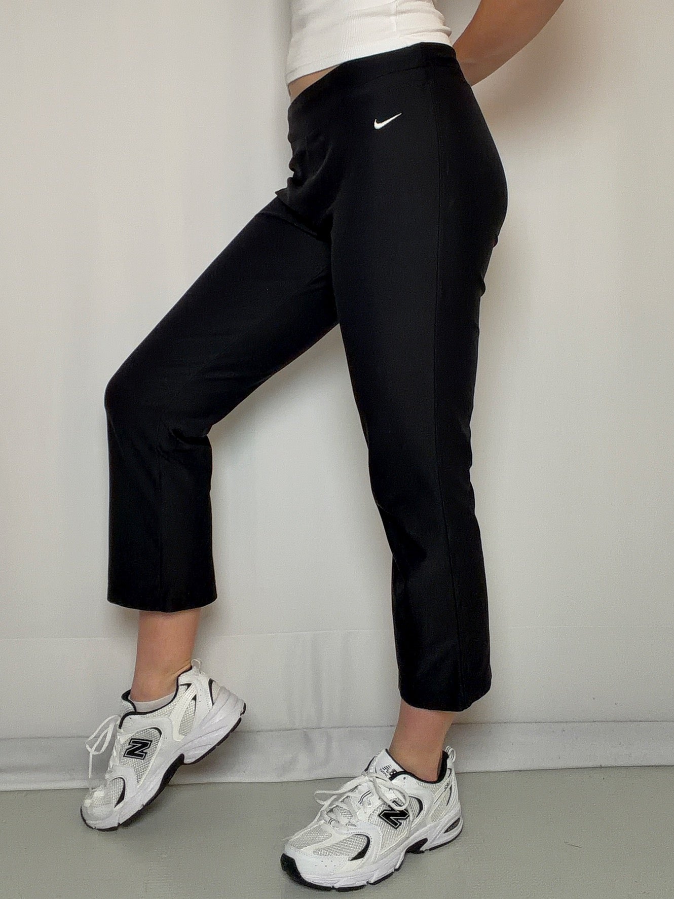 Kurze schwarze Vintage-Leggings Nike M