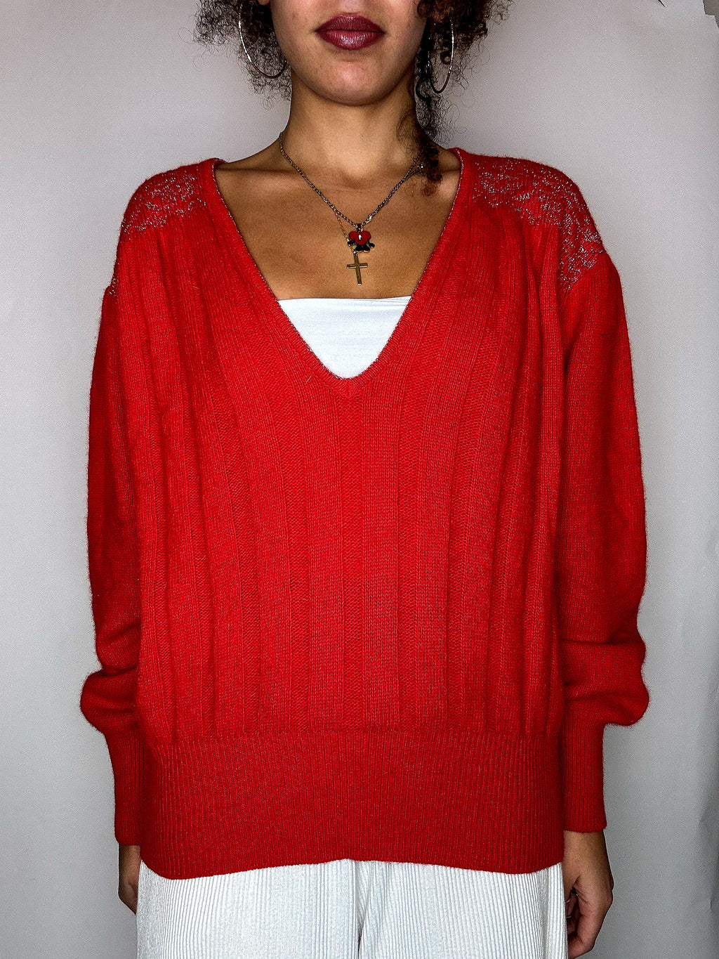 Pull rouge avec détails S vintage