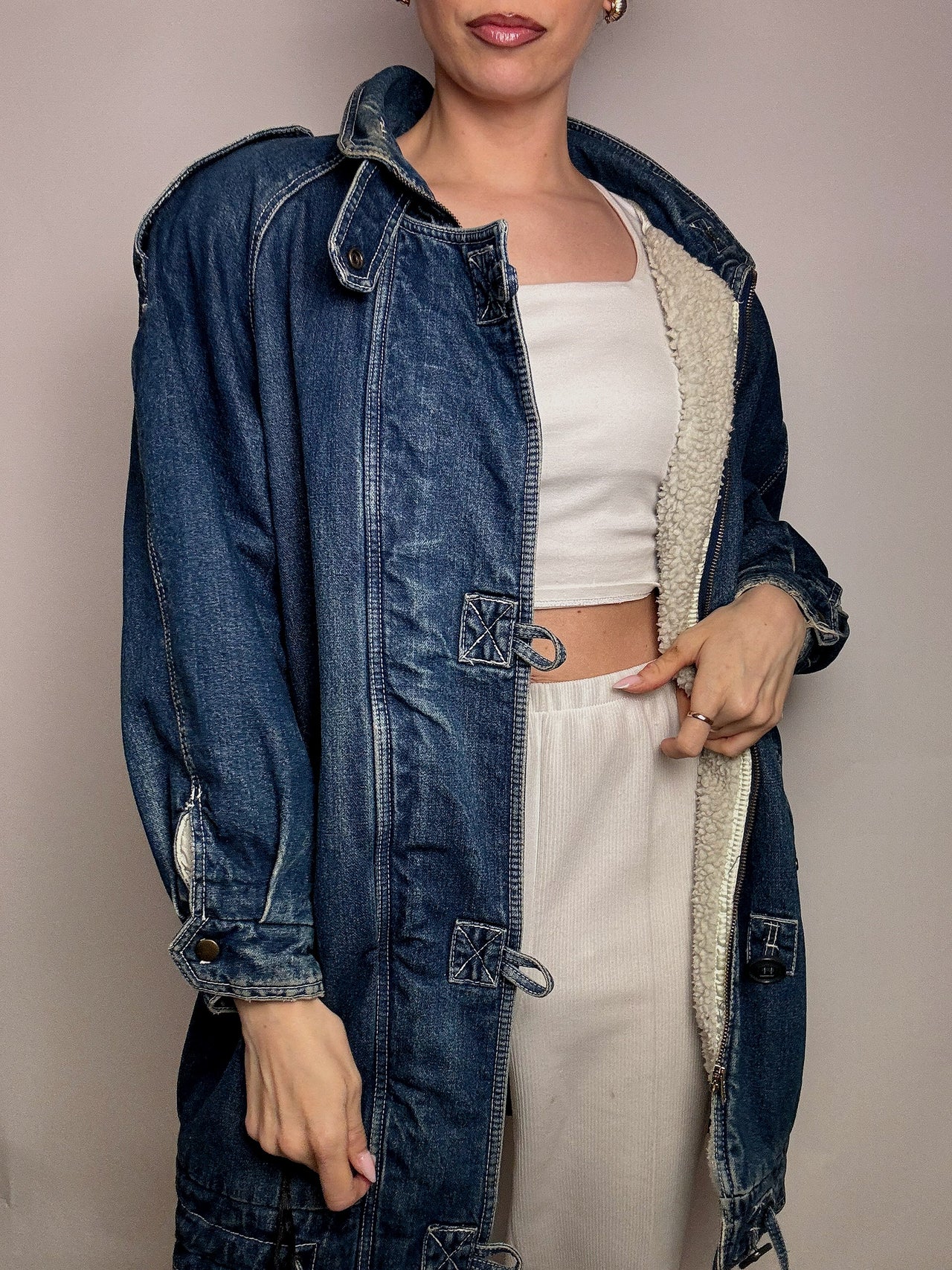 Vintage L gewaschener Denim-Parka mit Pelzfutter