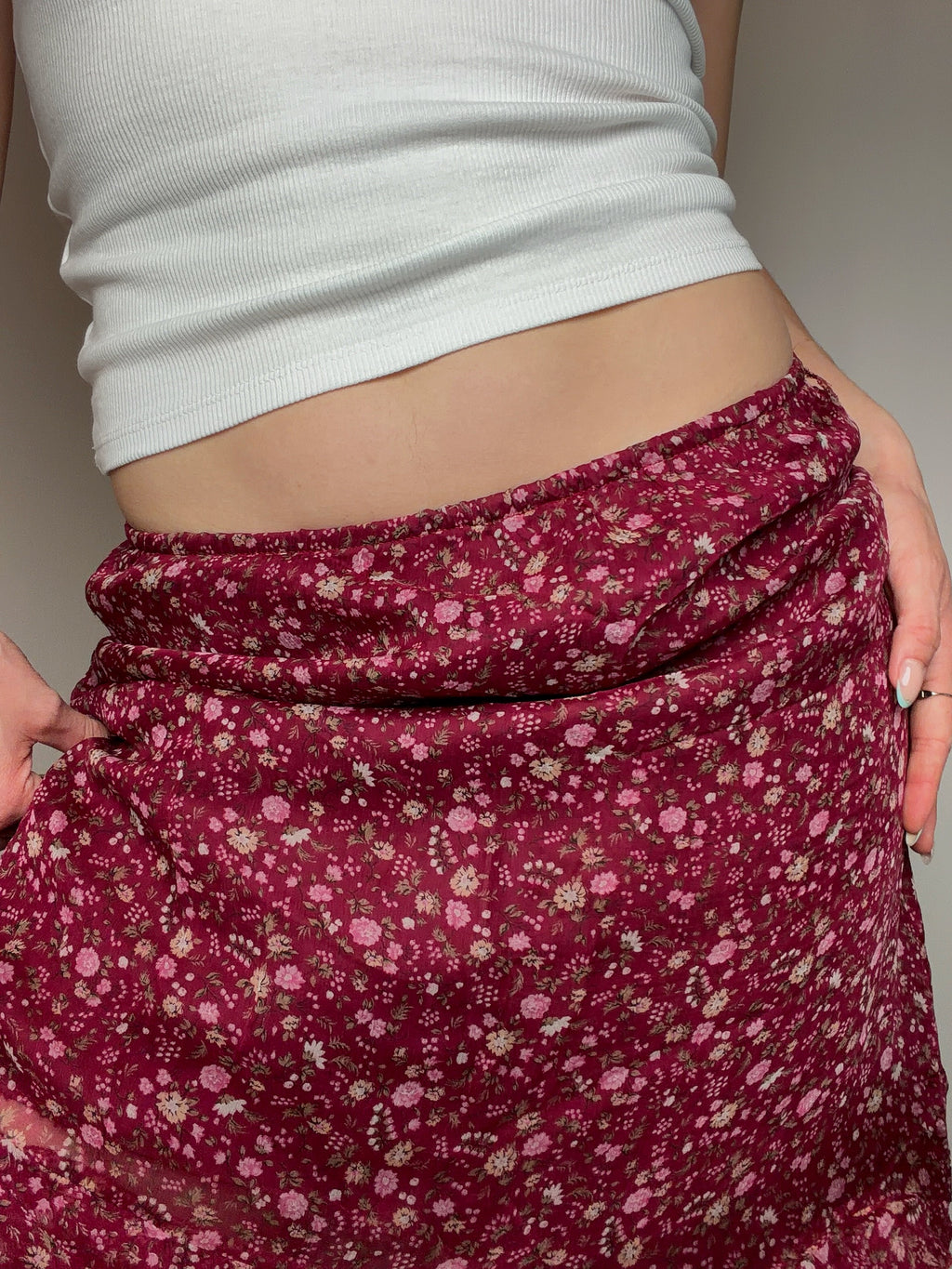 Vintage burgundy silk fluid skirt L