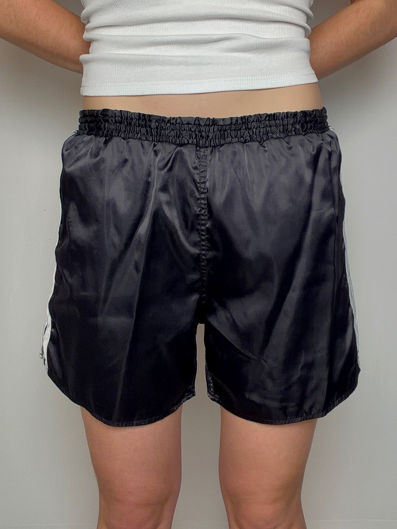 Short noir adidas L vintage