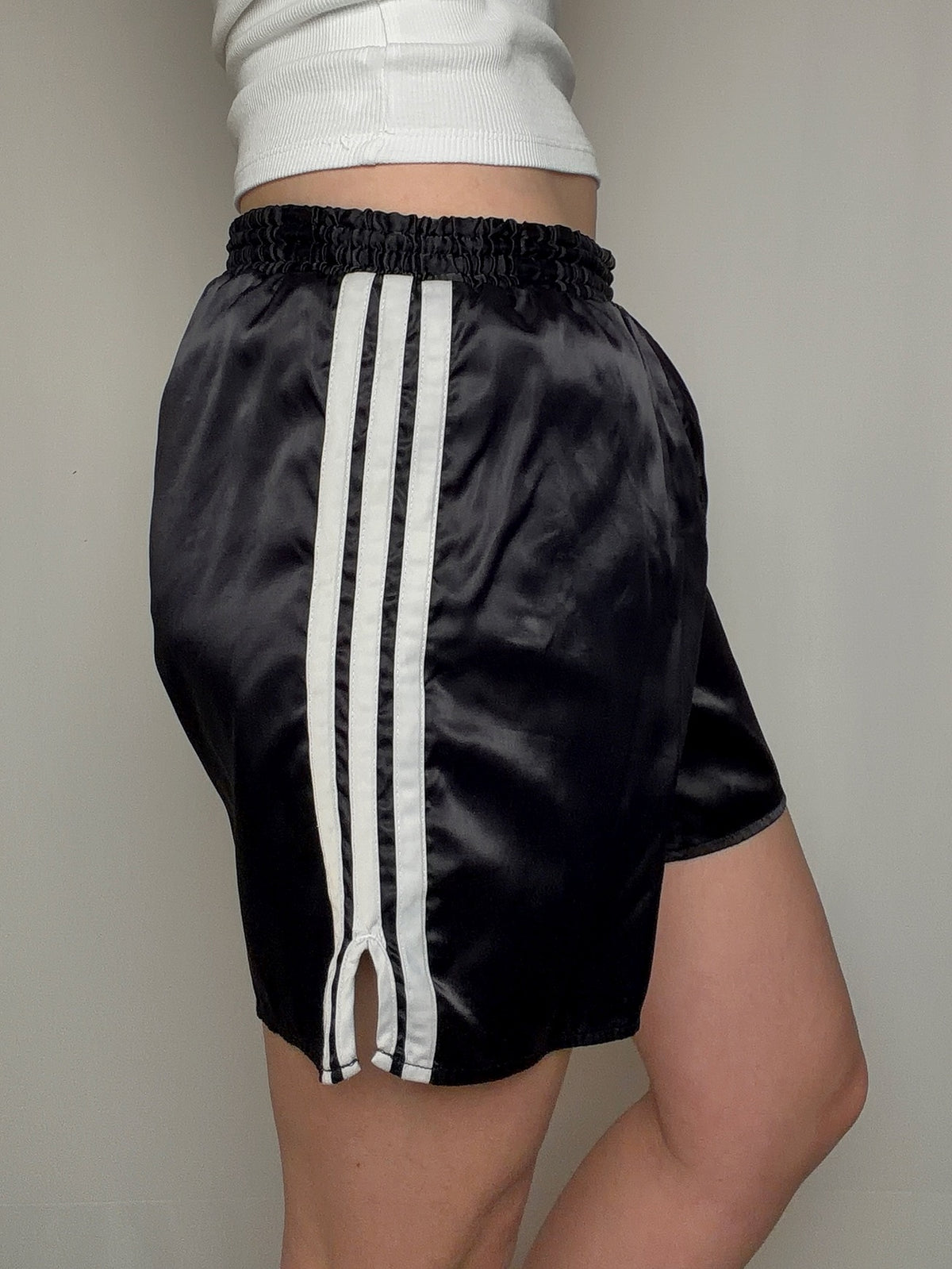 Short noir adidas L vintage