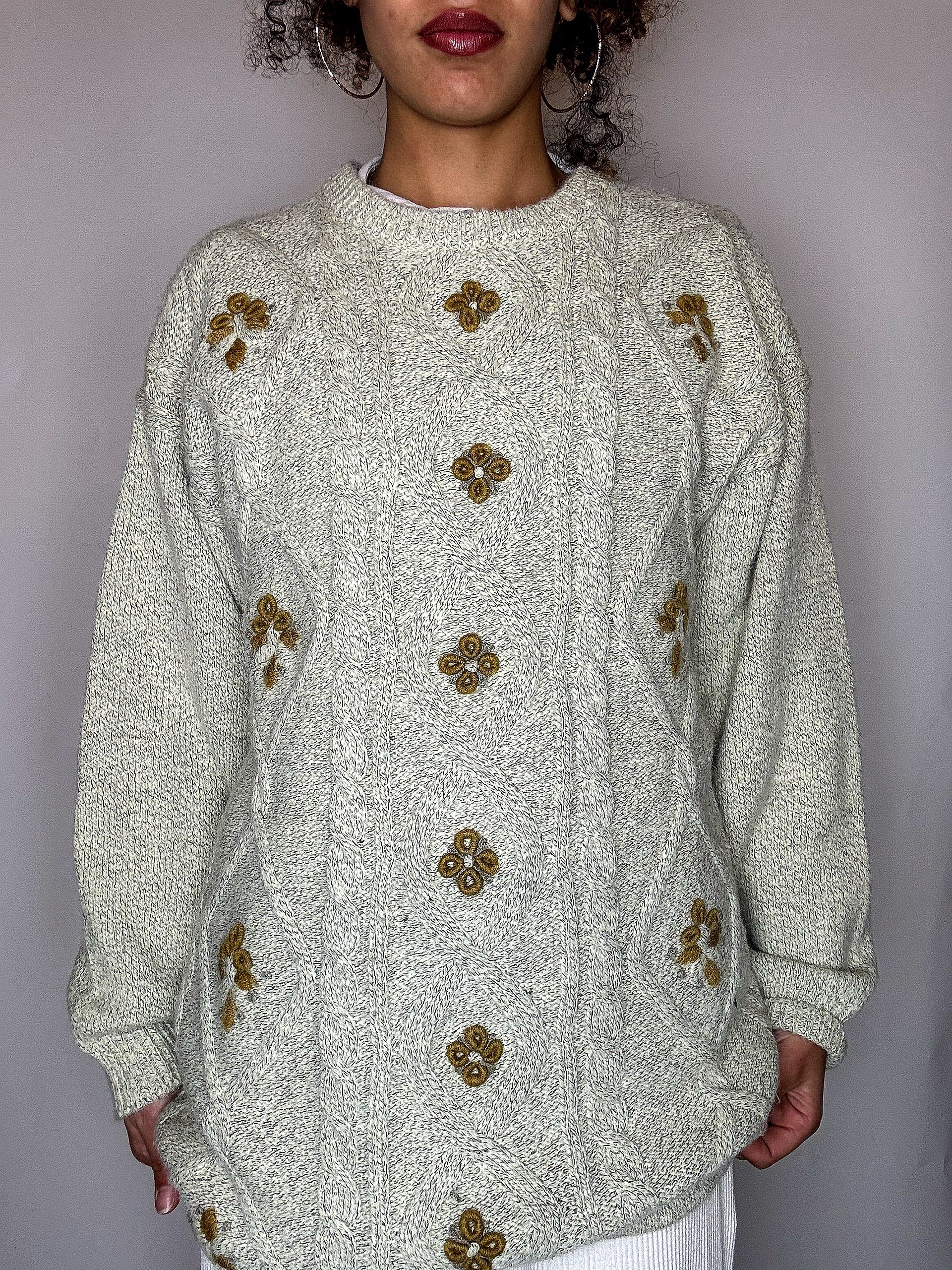 Pull col rond avec détail L vintage