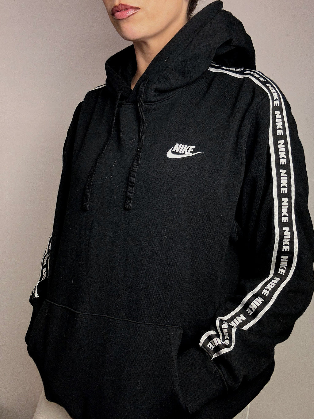 NIKE L Vintage Schwarzer Hoodie