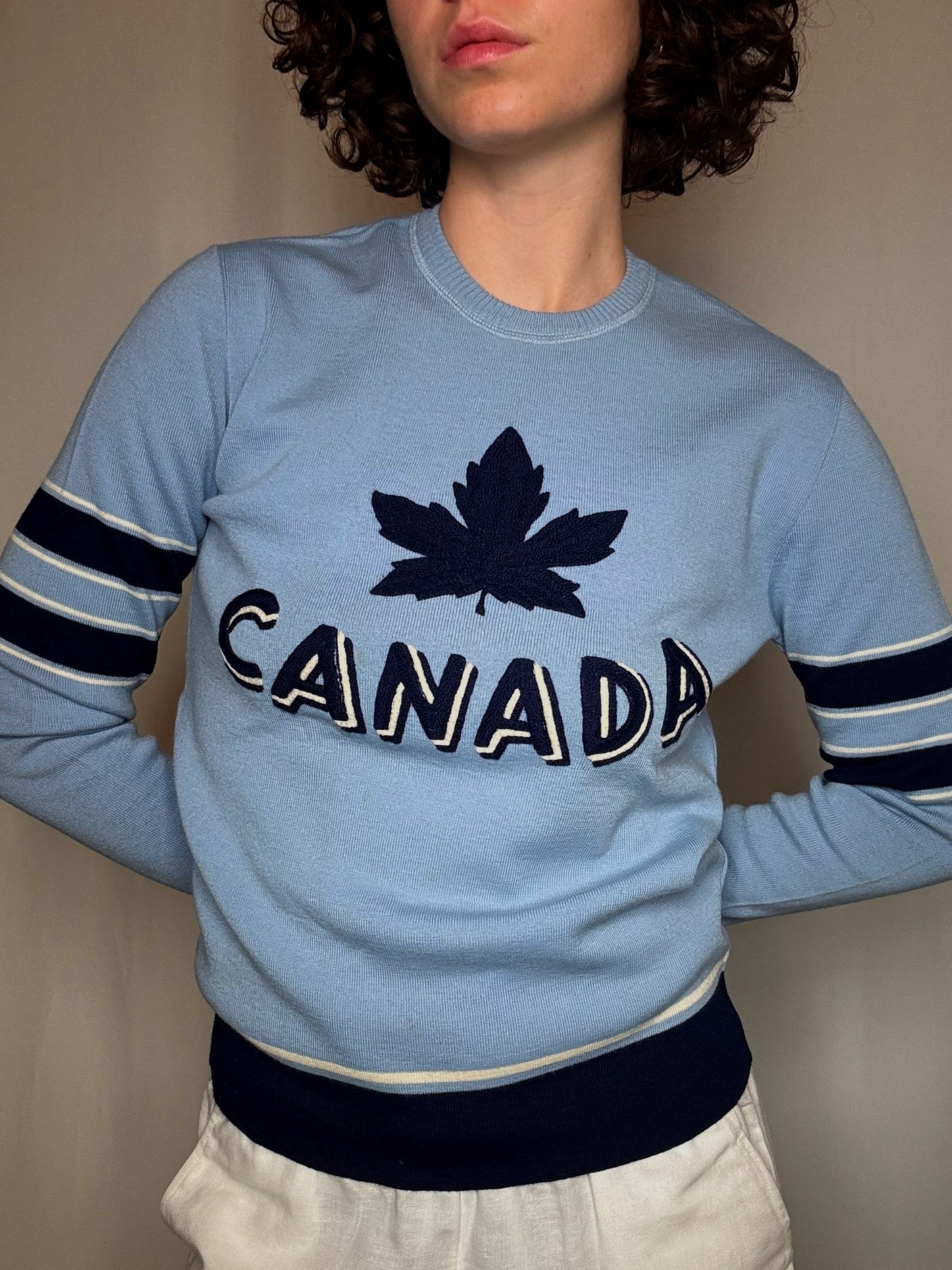 Pull Canada bleu S vintage