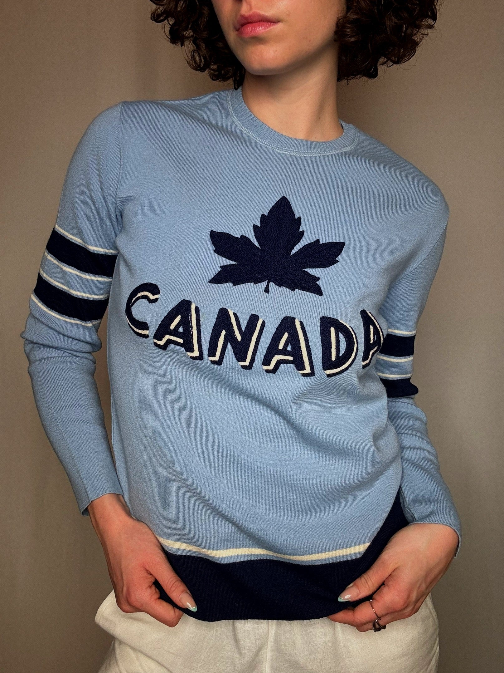 Pull Canada bleu S vintage