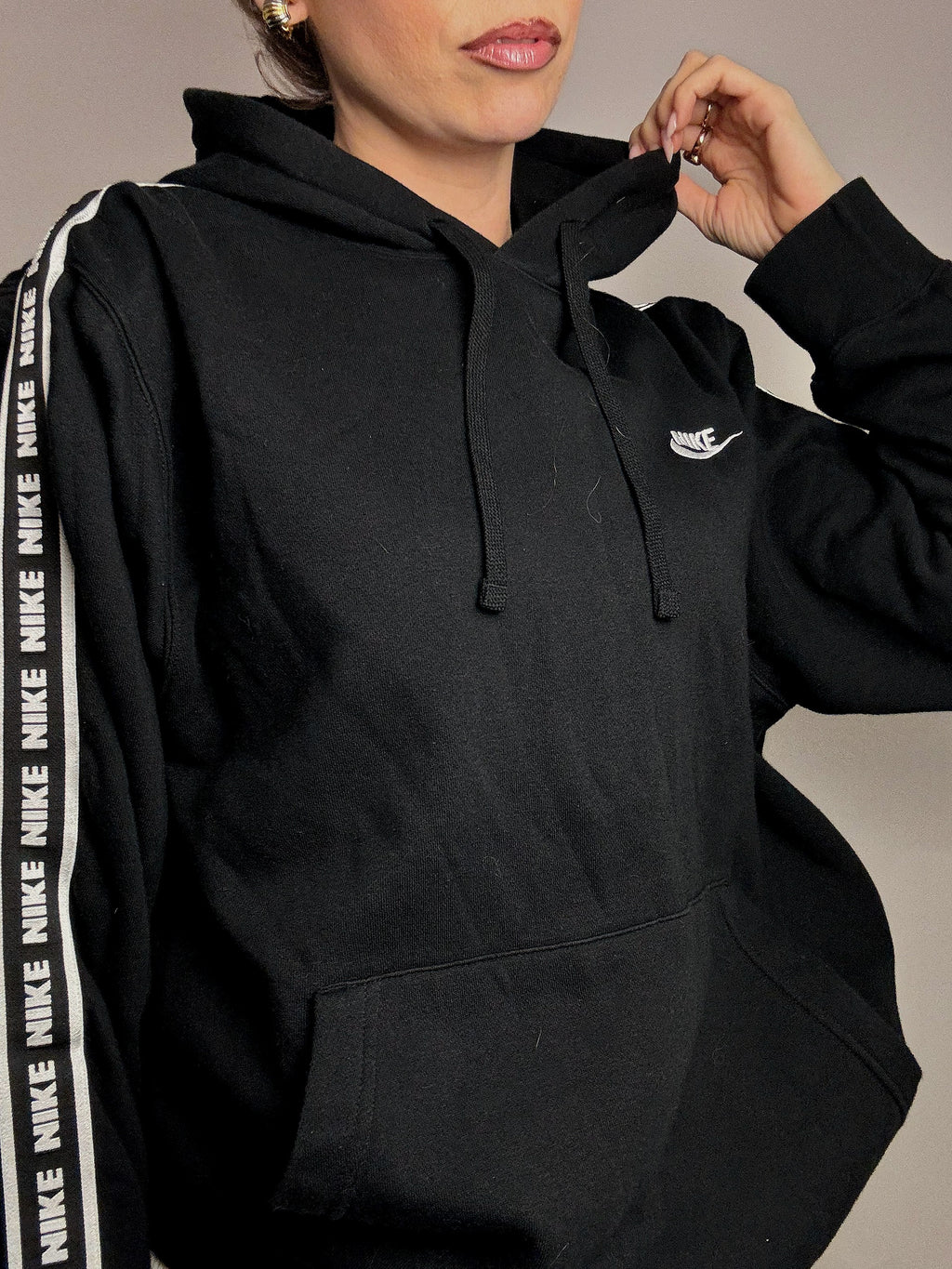 NIKE L Vintage Schwarzer Hoodie