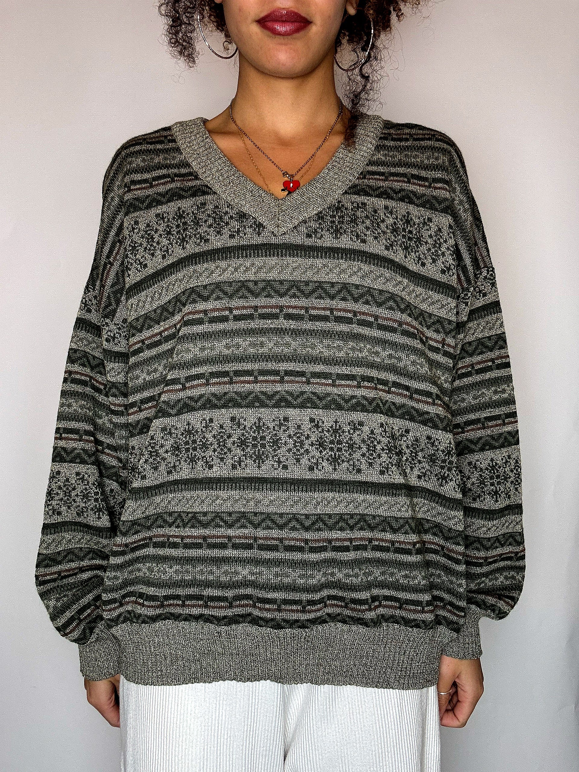 Pull col V graphique kaki clair M vintage