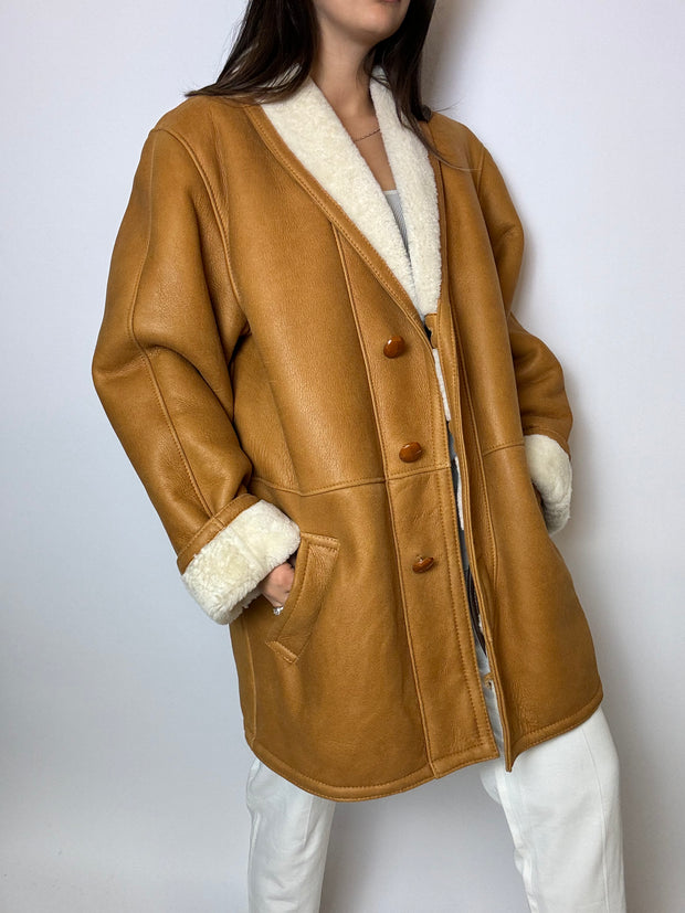 Camel sheepskin coat M fripsquare