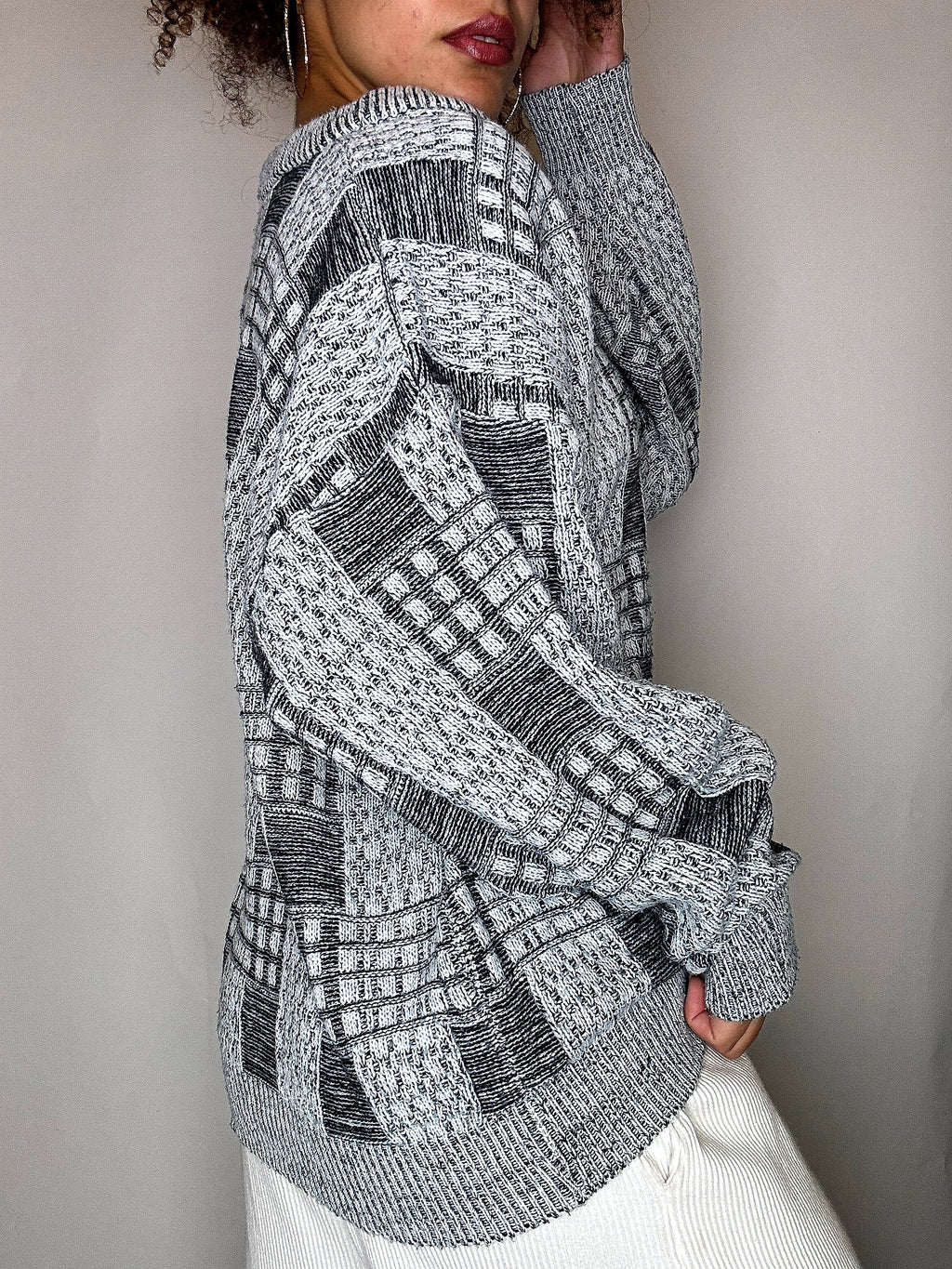Pull col V gris graphique S/M vintage