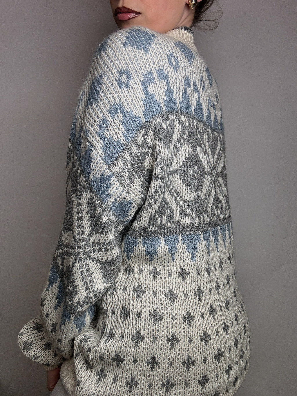 Vintage L-pattern knit crew neck sweater